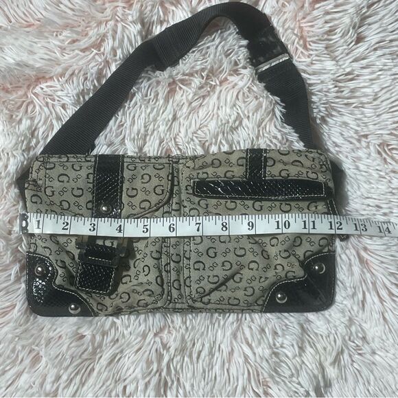 Clasic canvas messenger guess - Picture 6 of 7